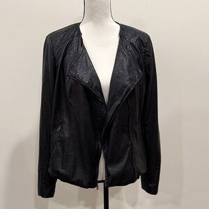 Super Sexy GAP Black Bomber Jacket Size Medium